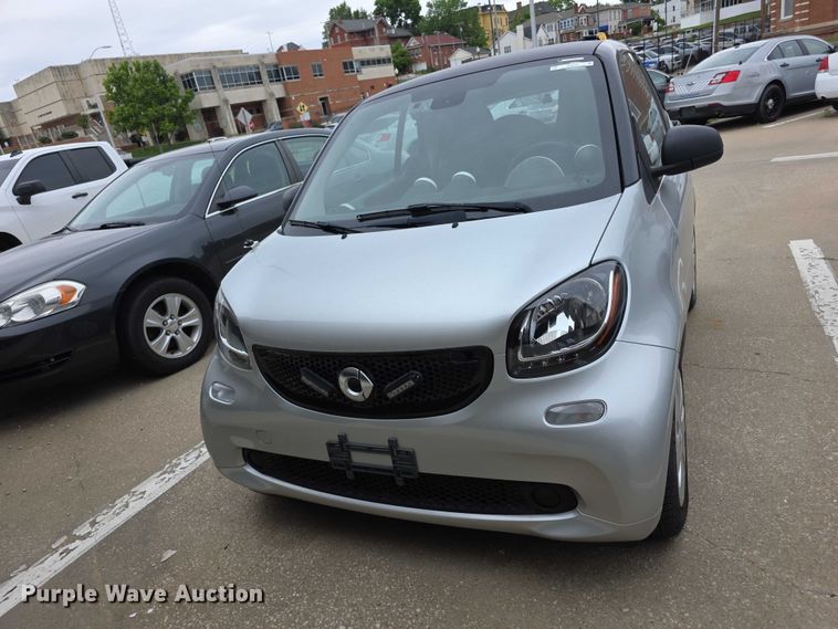 image for item EV2119 2016 Smart Fortwo 