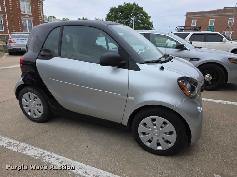 image for item EV2119 2016 Smart Fortwo 