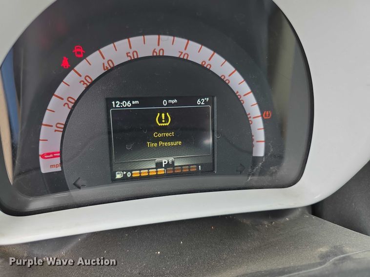 image for item EV2119 2016 Smart Fortwo 