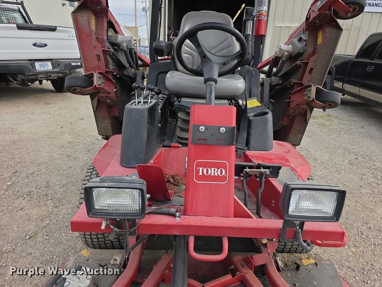 image for item EV2120 2007 Toro Groundsmaster 4000D lawn mower