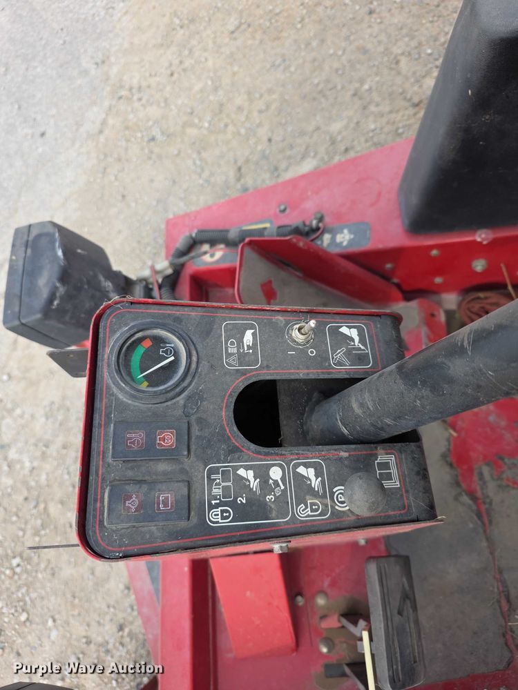 image for item EV2120 2007 Toro Groundsmaster 4000D lawn mower