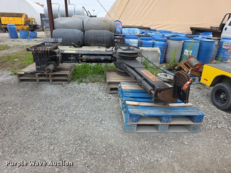 image for item EV2166 Stetco 950 crane truck