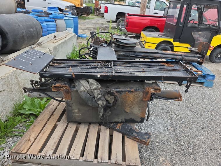 image for item EV2166 Stetco 950 crane truck