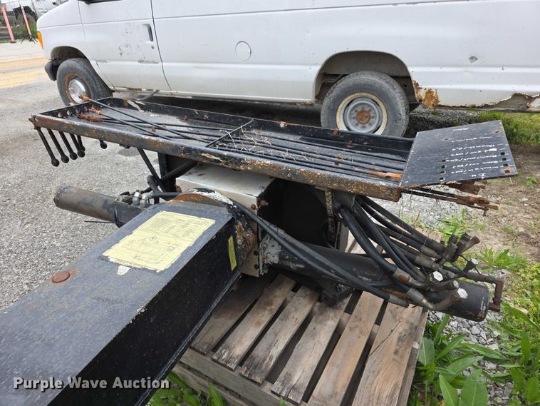 image for item EV2166 Stetco 950 crane truck
