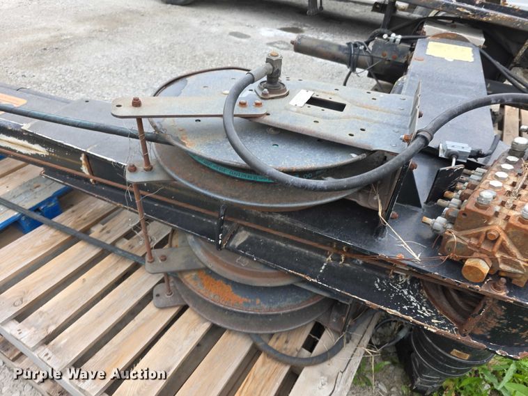 image for item EV2166 Stetco 950 crane truck