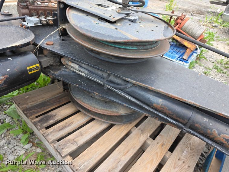 image for item EV2166 Stetco 950 crane truck