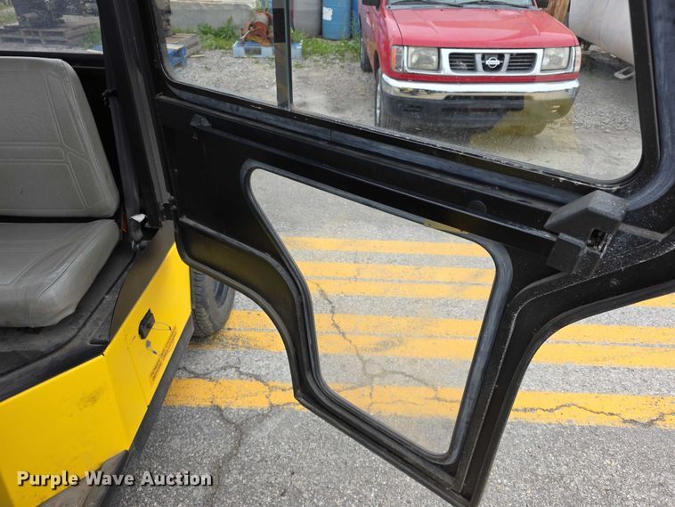 image for item EV2167 2016 Columbia ParCar golf cart