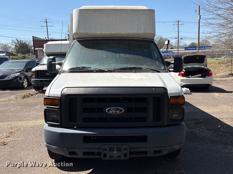 image for item EV2860 2012 Ford E350 handicap accessible van
