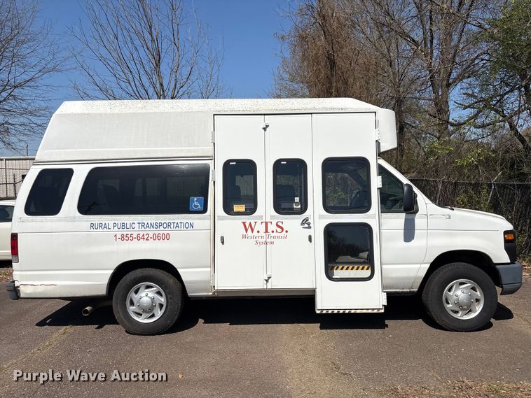 image for item EV2860 2012 Ford E350 handicap accessible van