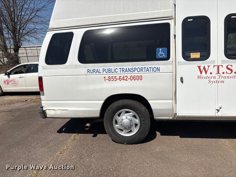 image for item EV2860 2012 Ford E350 handicap accessible van