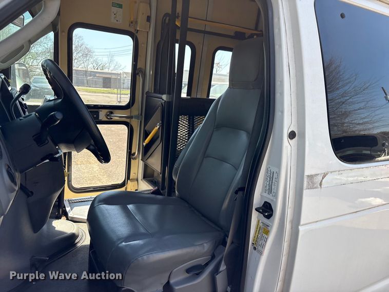 image for item EV2860 2012 Ford E350 handicap accessible van