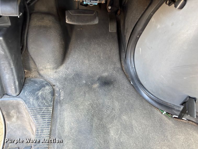 image for item EV2860 2012 Ford E350 handicap accessible van