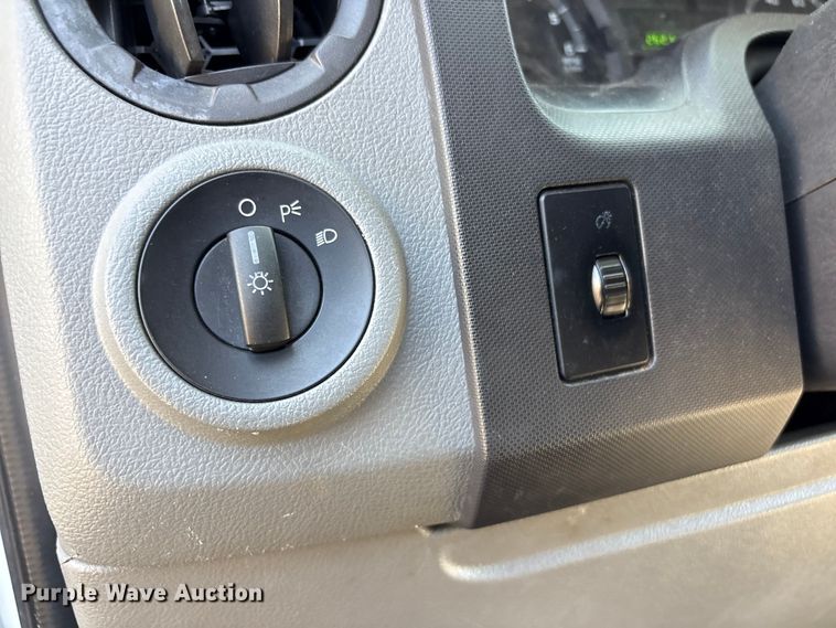 image for item EV2860 2012 Ford E350 handicap accessible van