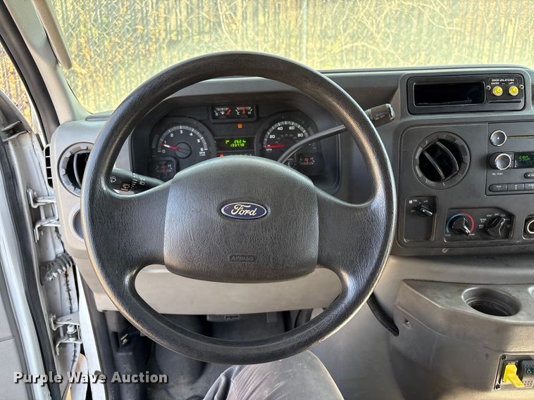 image for item EV2860 2012 Ford E350 handicap accessible van