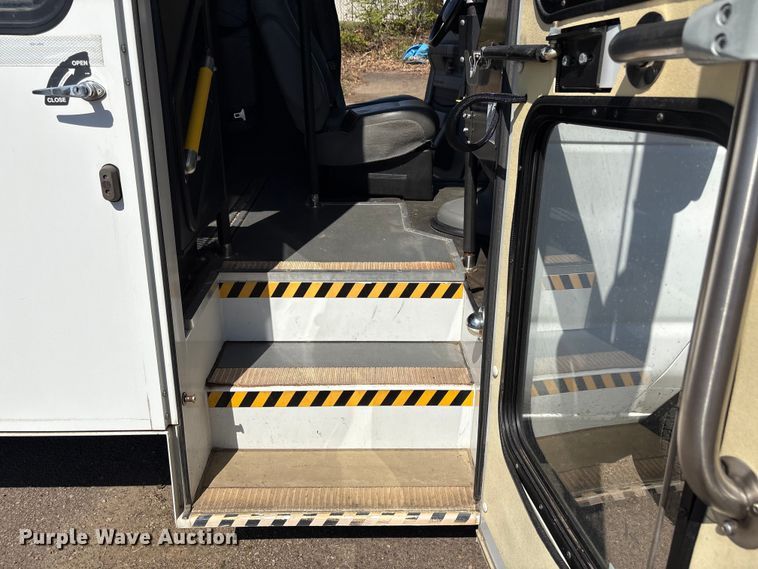 image for item EV2860 2012 Ford E350 handicap accessible van