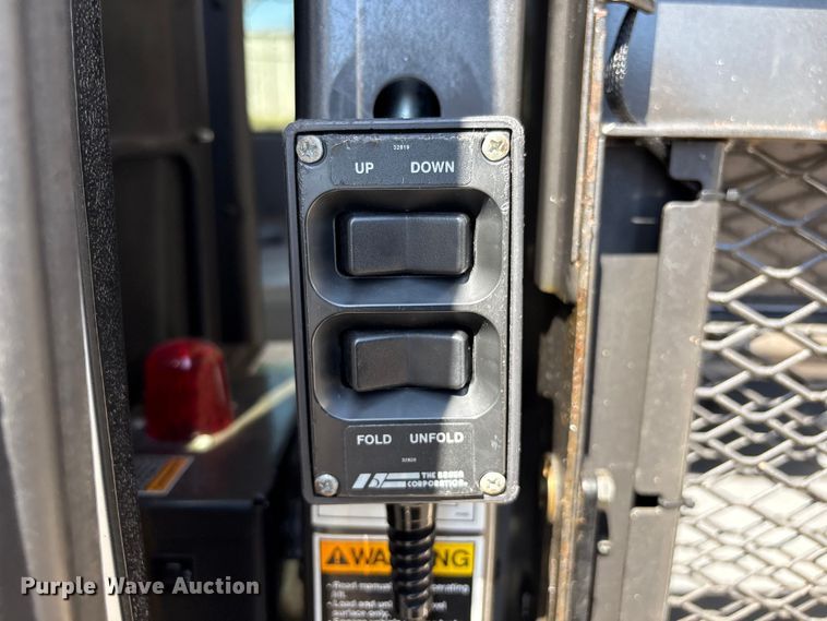 image for item EV2860 2012 Ford E350 handicap accessible van