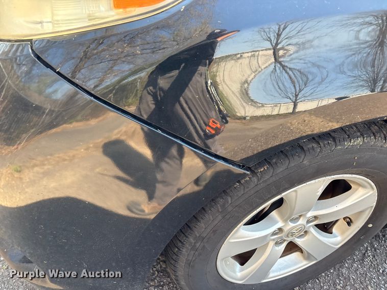 image for item EV2862 2015 Toyota Sienna van