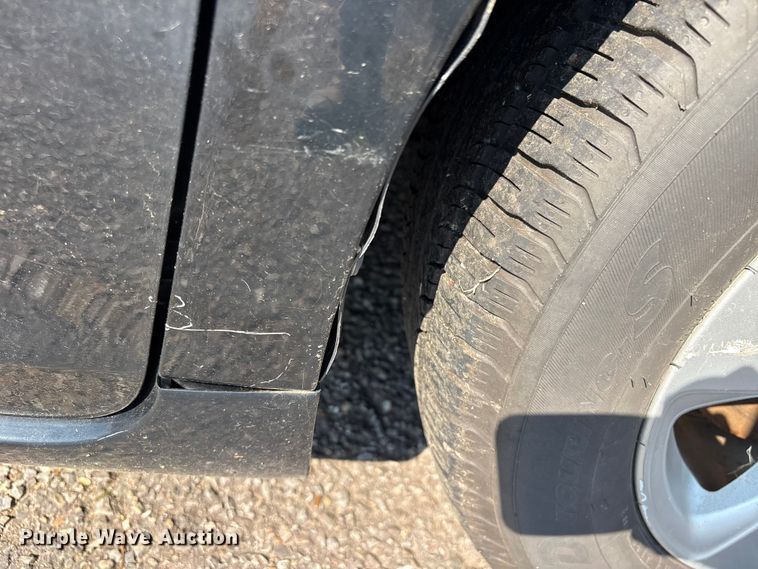 image for item EV2862 2015 Toyota Sienna van
