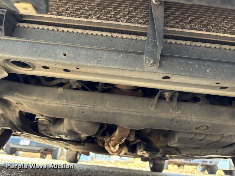 image for item EV2862 2015 Toyota Sienna van