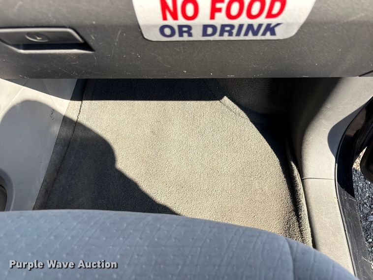 image for item EV2862 2015 Toyota Sienna van