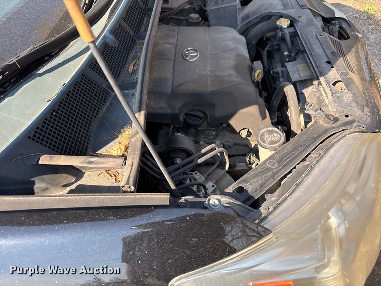 image for item EV2862 2015 Toyota Sienna van