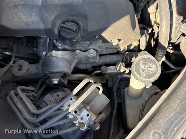 image for item EV2862 2015 Toyota Sienna van