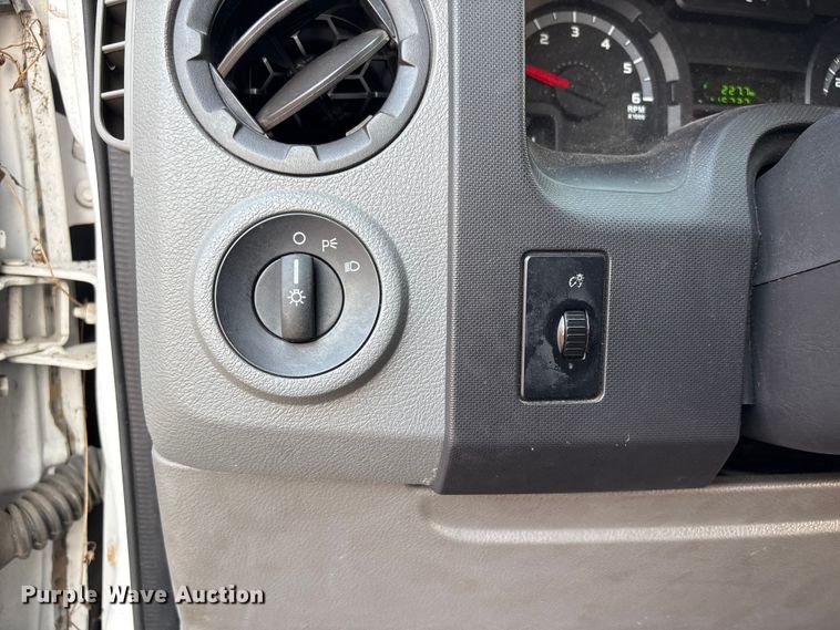 image for item EV2863 2012 Ford E350 handicap accessible van