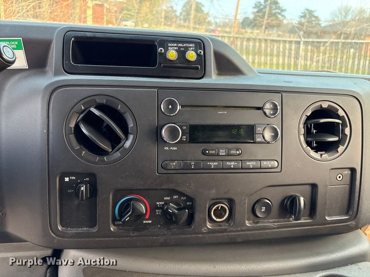 image for item EV2863 2012 Ford E350 handicap accessible van