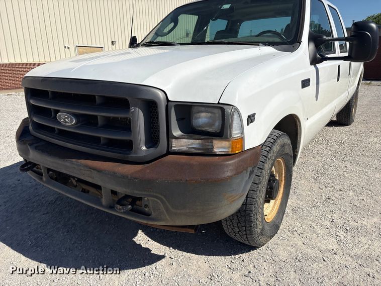image for item EV2961 2003 Ford F350 Super Duty Crew Cab pickup truck