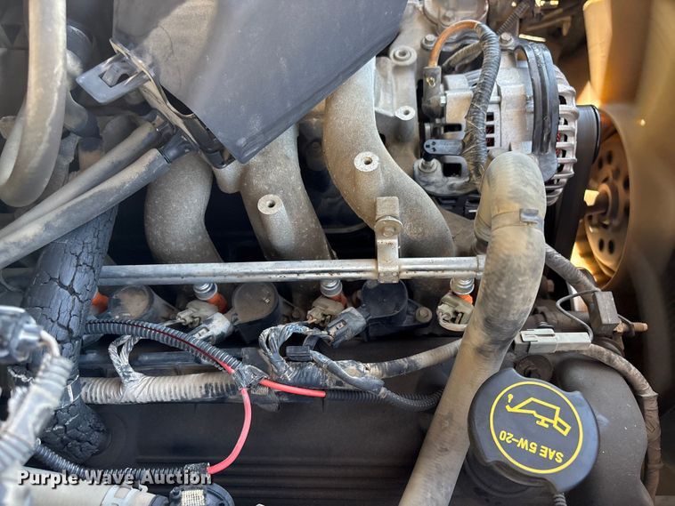 image for item EV2961 2003 Ford F350 Super Duty Crew Cab pickup truck