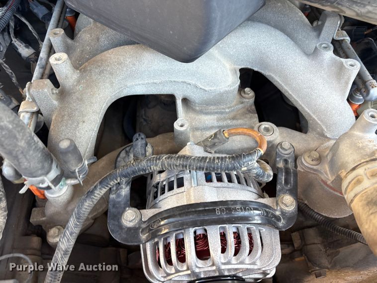image for item EV2961 2003 Ford F350 Super Duty Crew Cab pickup truck