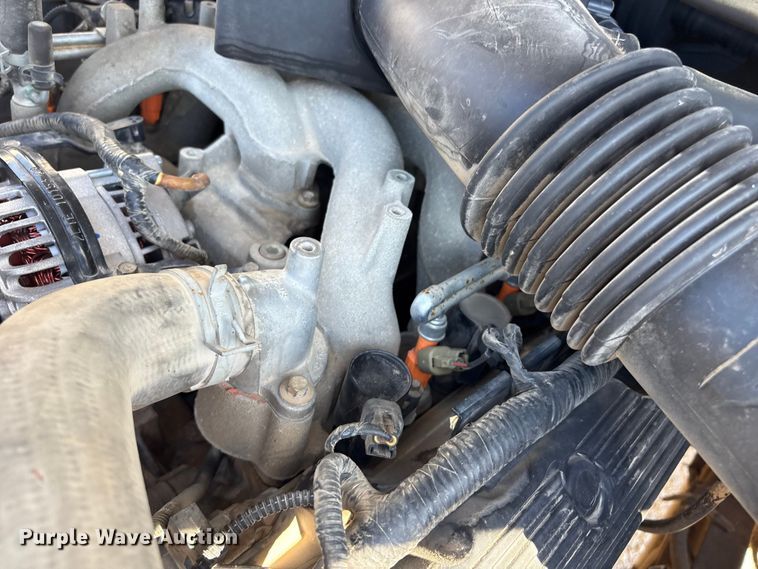 image for item EV2961 2003 Ford F350 Super Duty Crew Cab pickup truck