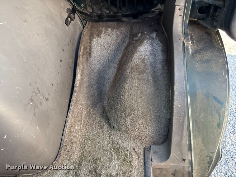 image for item EV2962 1995 Dodge Ram Wagon van