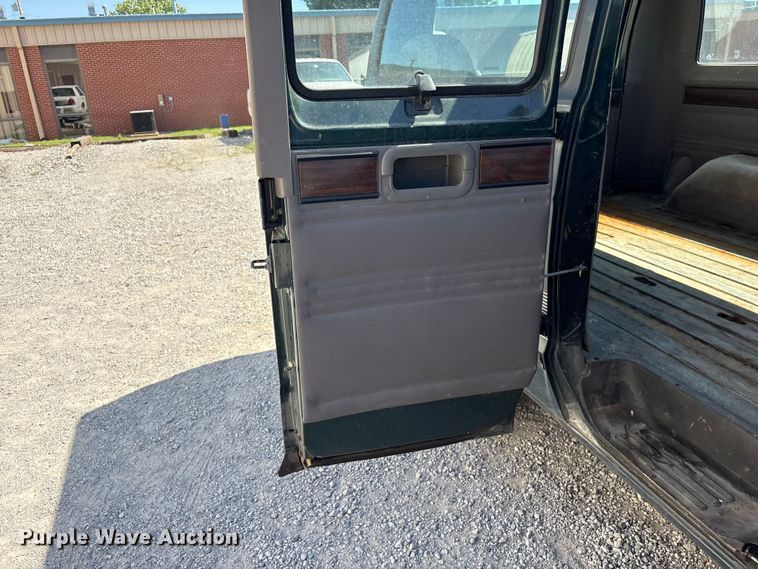 image for item EV2962 1995 Dodge Ram Wagon van