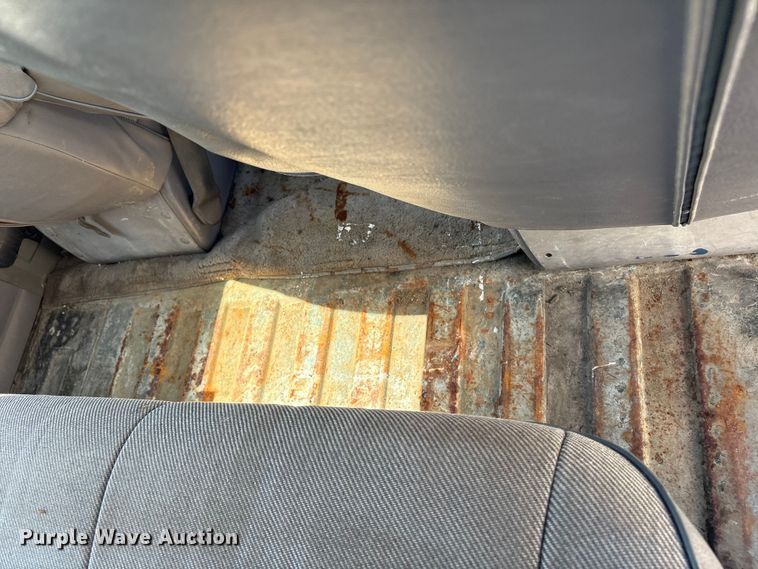 image for item EV2962 1995 Dodge Ram Wagon van