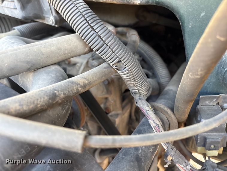 image for item EV2962 1995 Dodge Ram Wagon van