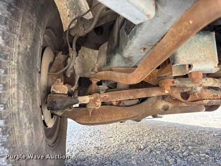 image for item EV2962 1995 Dodge Ram Wagon van