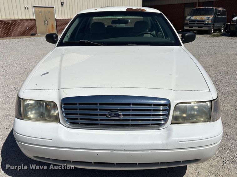 image for item EV2963 2005 Ford Crown Victoria 