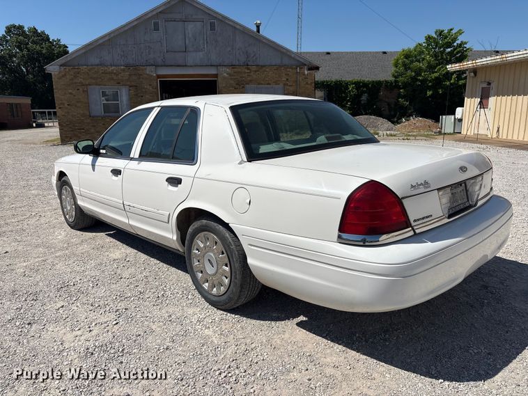 image for item EV2963 2005 Ford Crown Victoria 