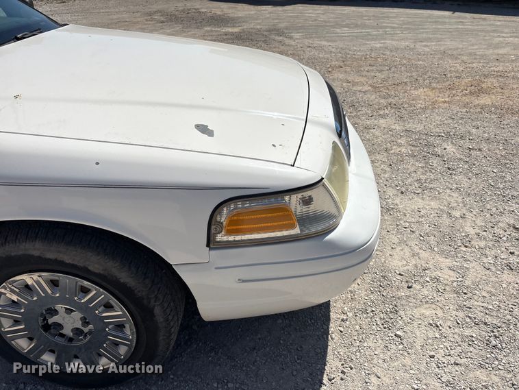 image for item EV2963 2005 Ford Crown Victoria 