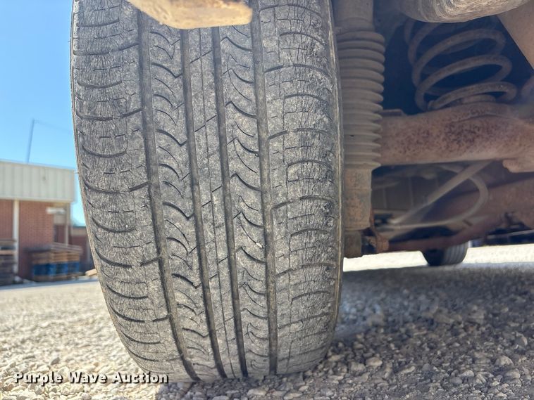 image for item EV2963 2005 Ford Crown Victoria 