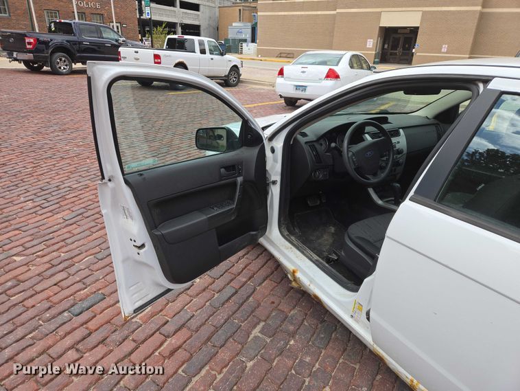 image for item EV5988 2008 Ford Focus 