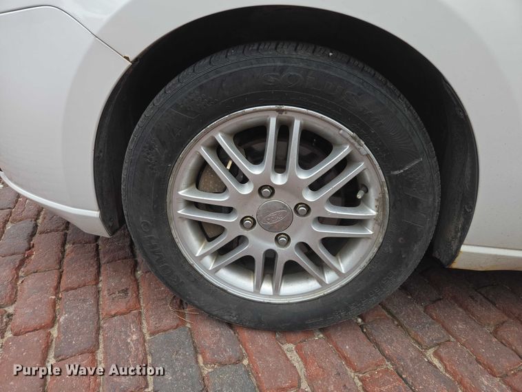 image for item EV5988 2008 Ford Focus 