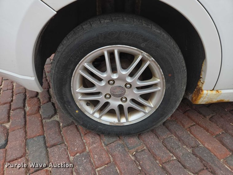 image for item EV5988 2008 Ford Focus 