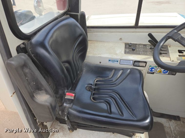 image for item EV5989 Tennant 6600 sweeper