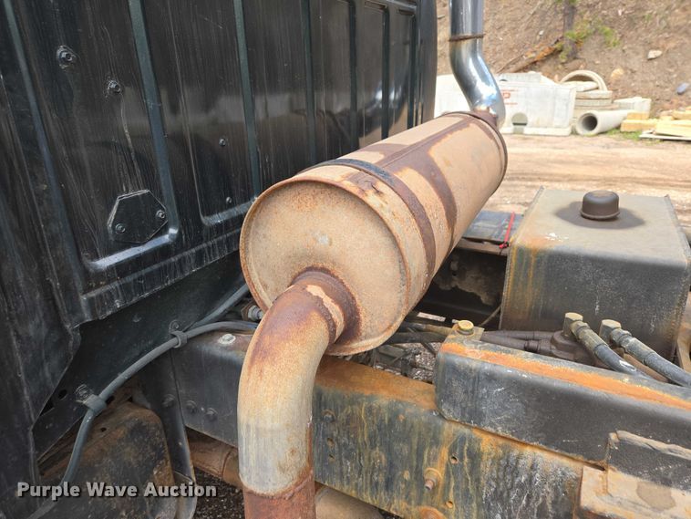 image for item EV5990 1992 Ford F800 dump truck