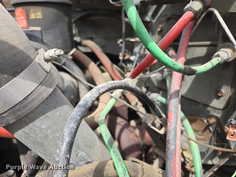 image for item EV5990 1992 Ford F800 dump truck