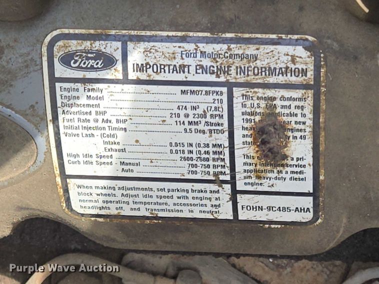 image for item EV5990 1992 Ford F800 dump truck