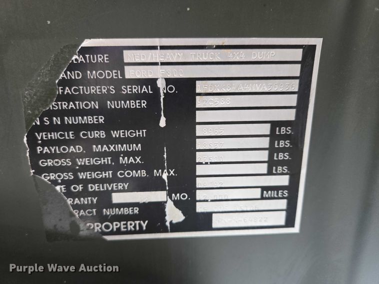 image for item EV5990 1992 Ford F800 dump truck
