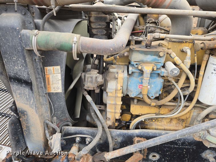 image for item EV5991 1990 Freightliner FLD dump truck